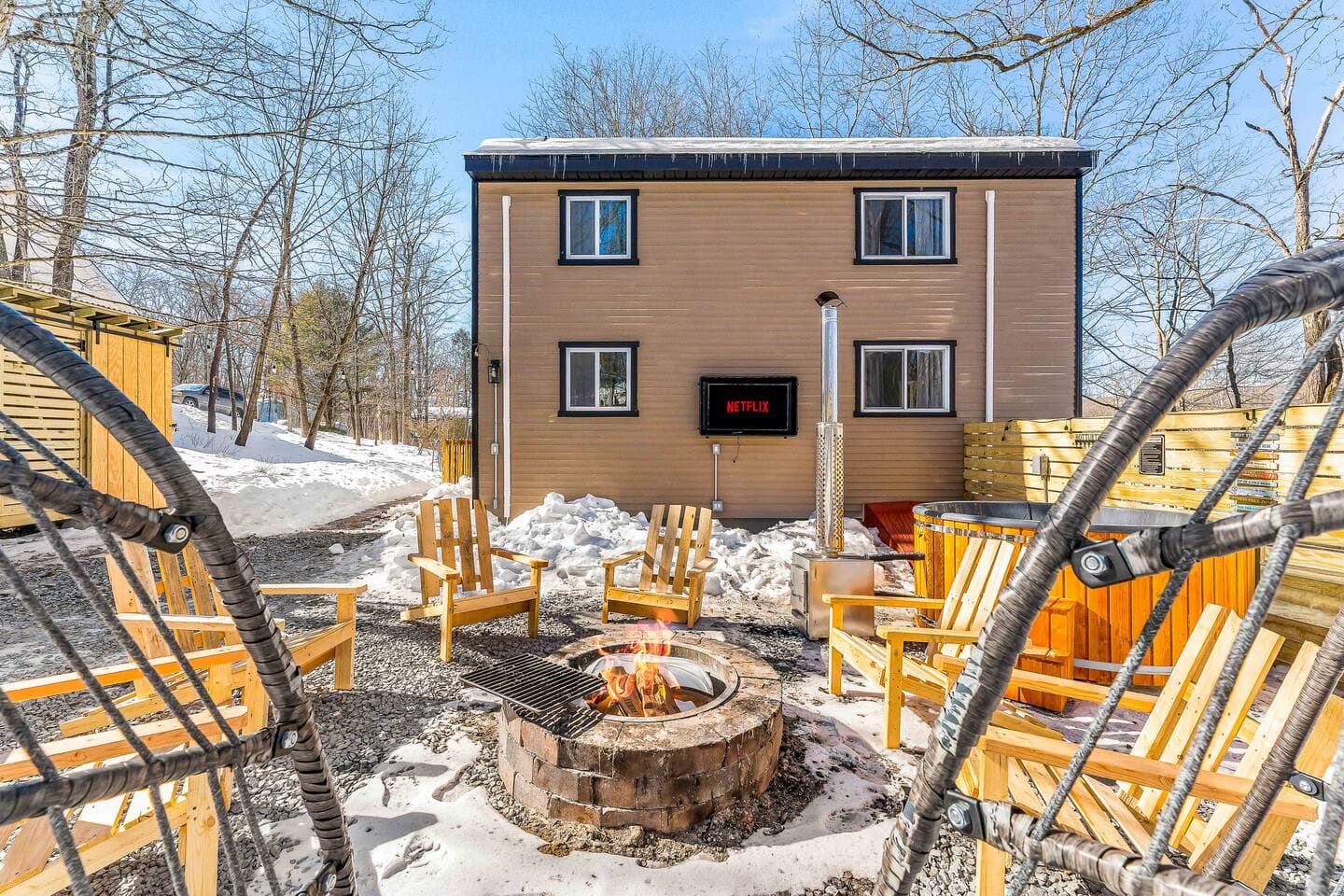 Pocono Chalet W/ HotTub Sauna Near Bushkill Falls