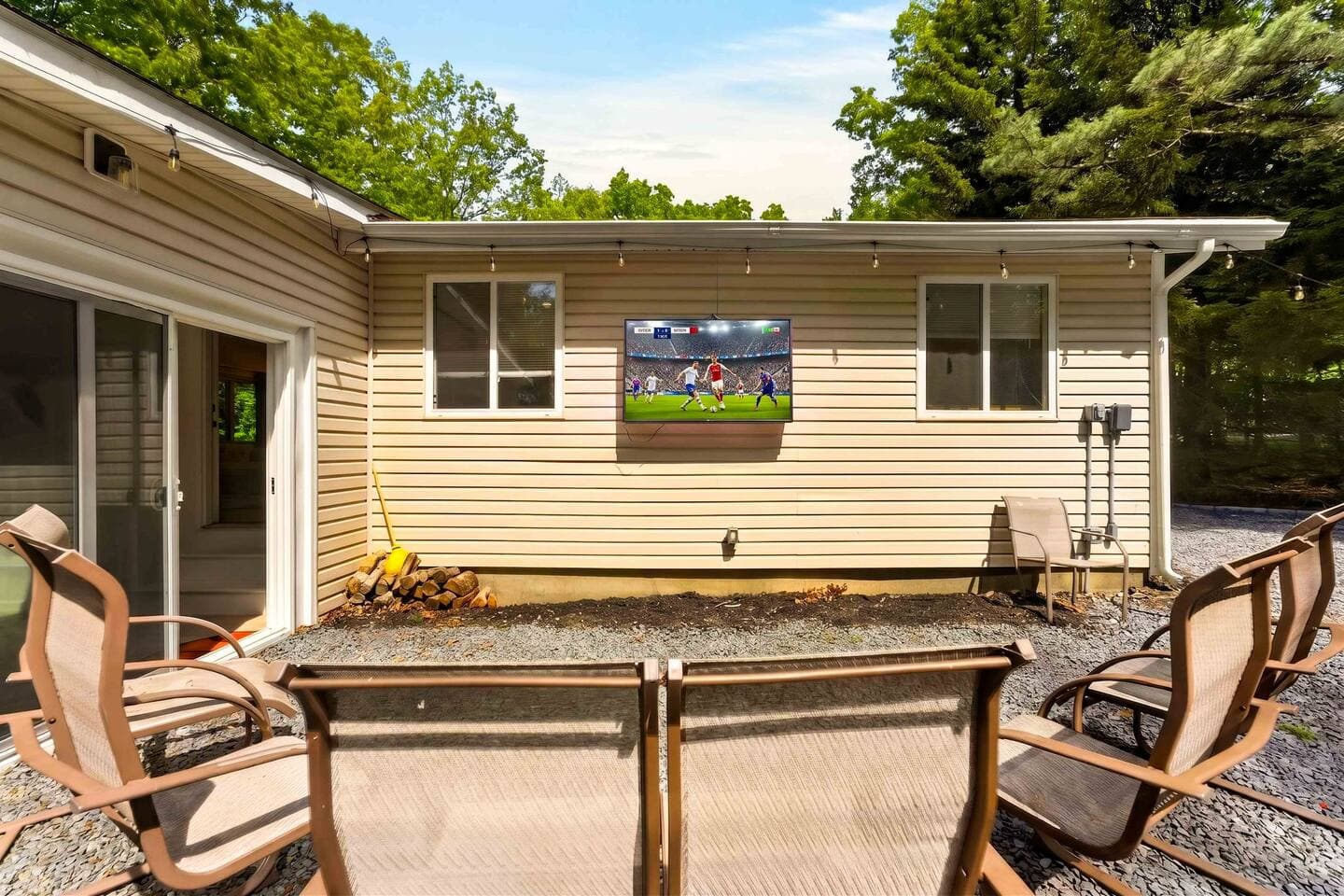 Unwind In Pocono Getaway W/Hot Tub & Game Room