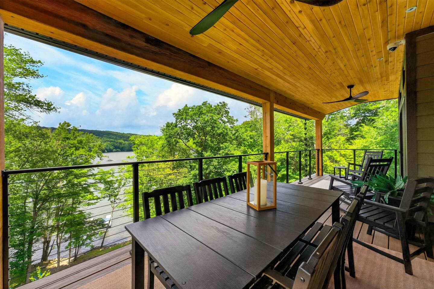 New Luxury Wallenpaupack Lakefront Retreat