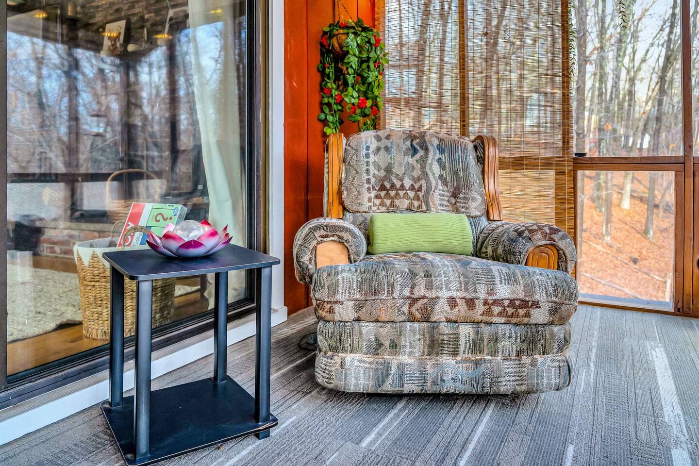 Cozy Mountain Getaway near Bushkill w/HotTub & Sauna