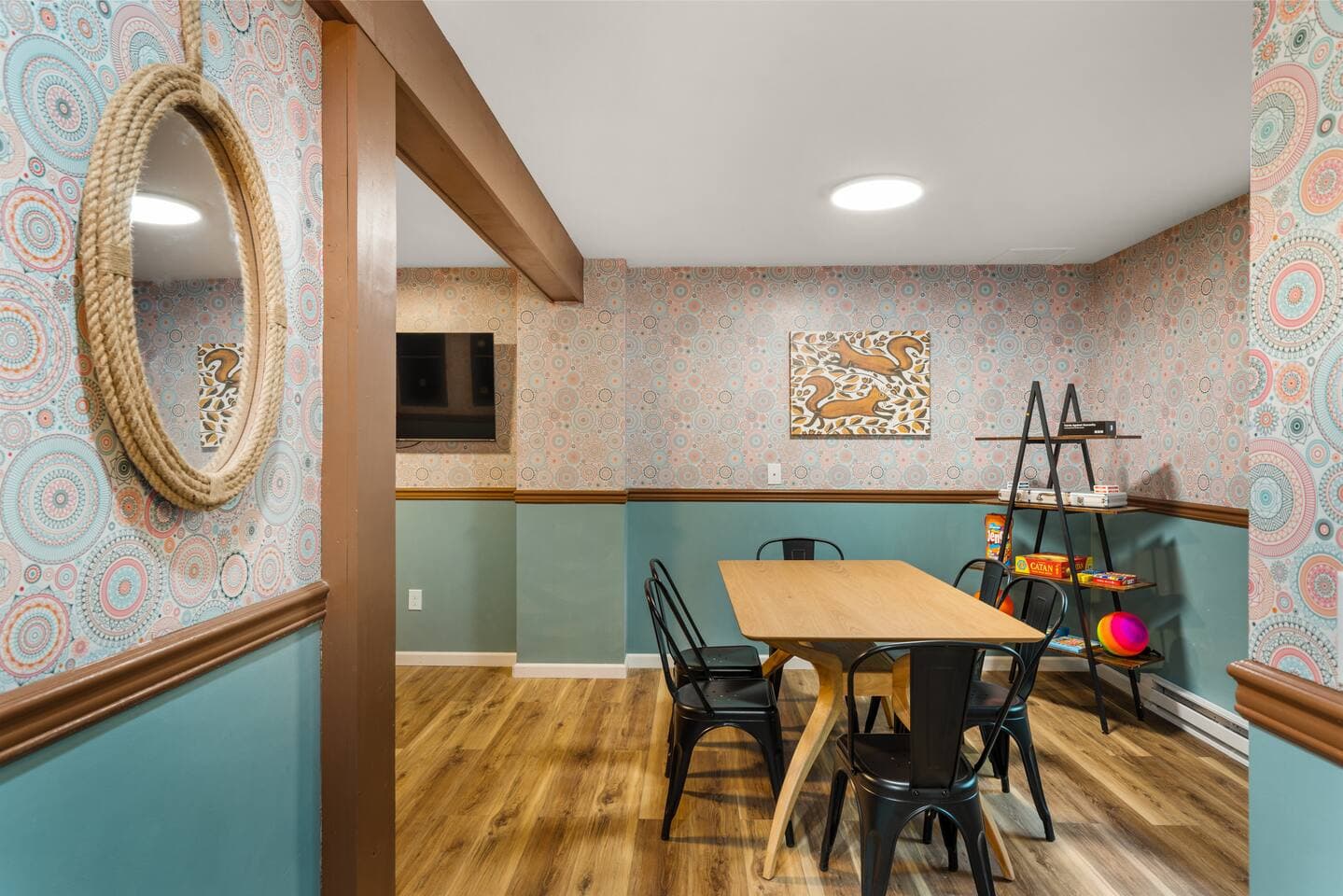 The Green Utopia w/Hot tub & FirePit by Kalahari