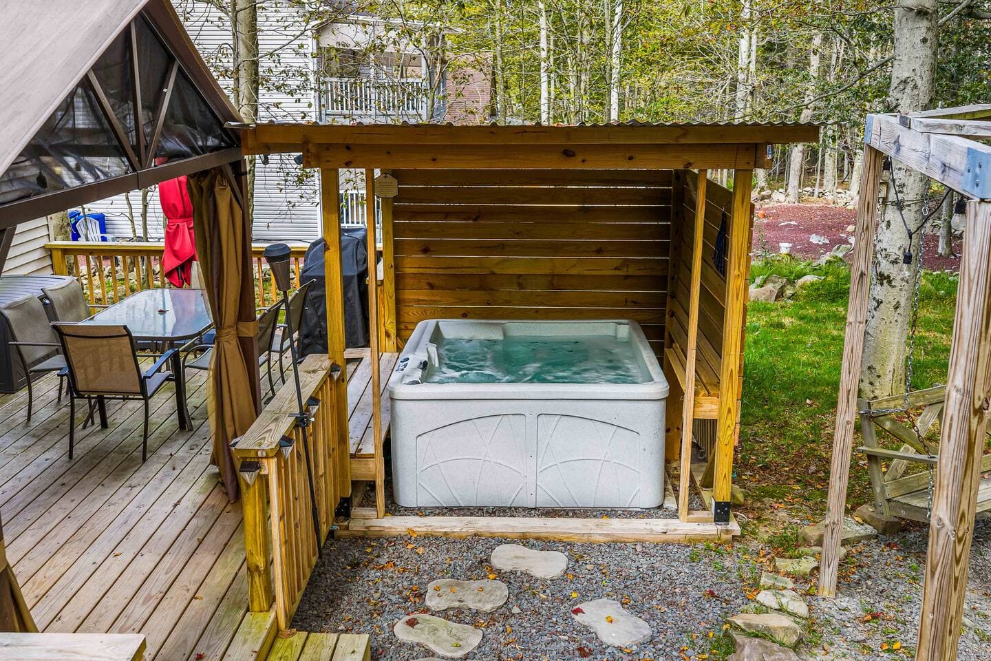 Pocono Country Place Getaway w/Hot Tub & Fire Pit